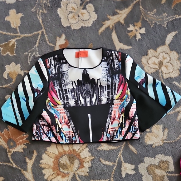 Clover Canyon Boxy Neoprene Crop Half Sleeve Top - Picture 1 of 5